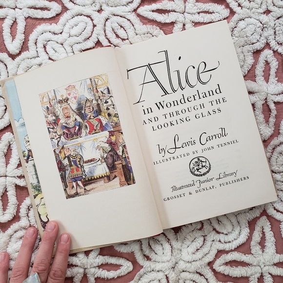 Other - Alice in Wonderland / Through Looking Glass 1946